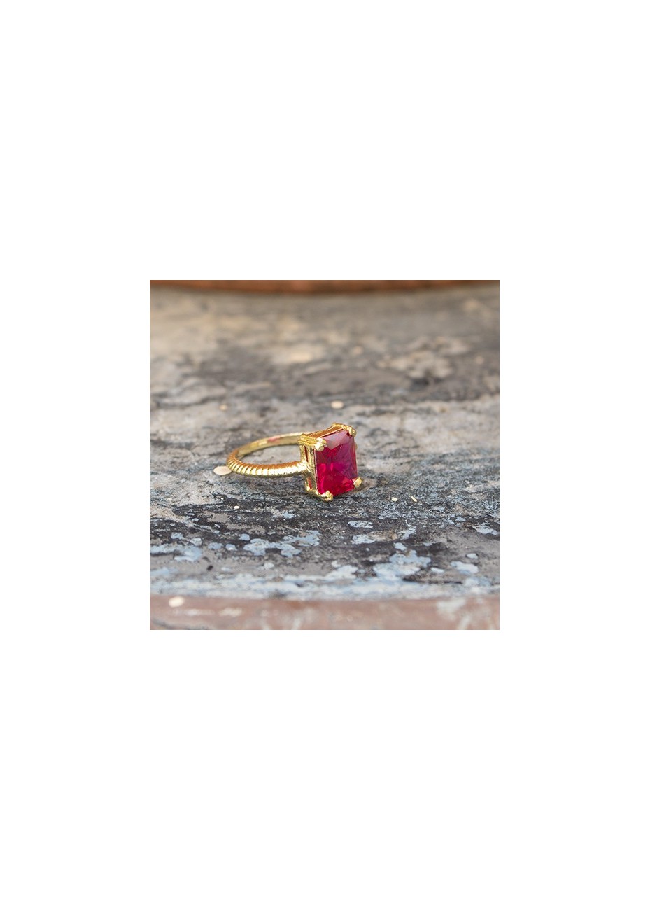 Anillo en Plata Ann Octógono Rubí Sintético Gold
