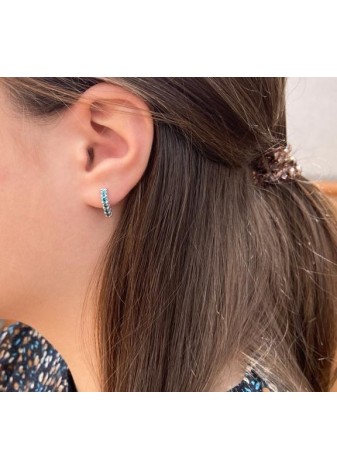 Pendientes en Oro Blanco Cinq Brillantes Azules