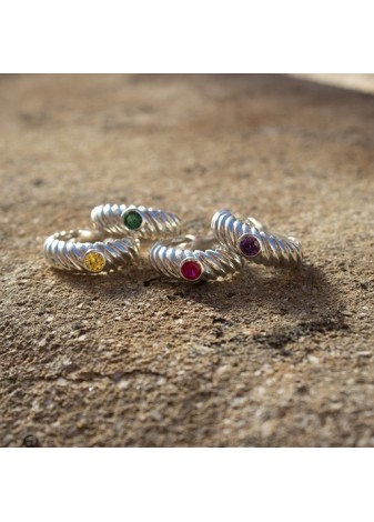 Anillo en Plata Gallón Estrecha Esmeralda